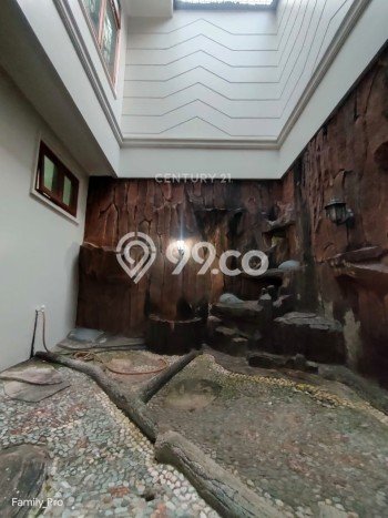 Dijual Rumah Premium dengan Fasilitas Sekitar Lengkap di Pesanggrahan, Jakarta Selatan Dijual Rumah Premium dengan Fasilitas Sekitar Lengkap di Pesanggrahan, Jakarta Selatan