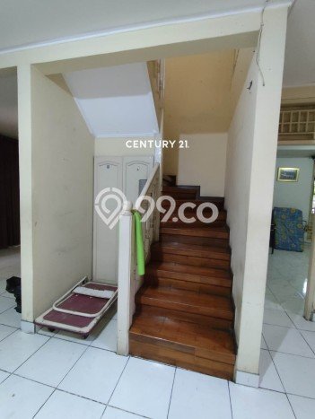 Hunian Mewah LB 137m2 Siap Pakai Desain Elegan di Sektor 9-Bintaro, Tangerang Selatan Hunian Mewah LB 137m2 Siap Pakai Desain Elegan di Sektor 9-Bintaro, Tangerang Selatan