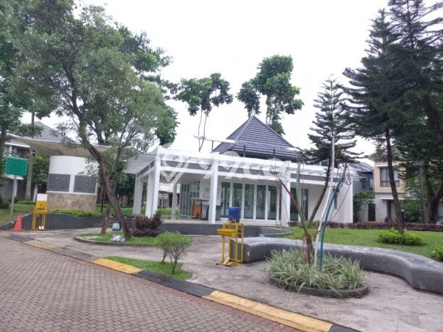 DIJUAL CEPAT! Rumah Asri di Bintaro, Tangerang Selatan, Luas 105m² LB 115m² Bisa Nego! DIJUAL CEPAT! Rumah Asri di Bintaro, Tangerang Selatan, Luas 105m² LB 115m² Bisa Nego!