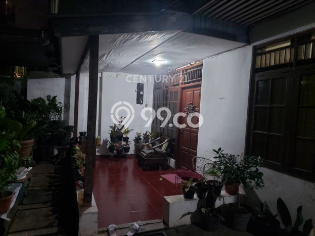 Jual Rumah Luas Elegan Dengan View Cantik di Pejompongan, Jakarta Pusat Jual Rumah Luas Elegan Dengan View Cantik di Pejompongan, Jakarta Pusat
