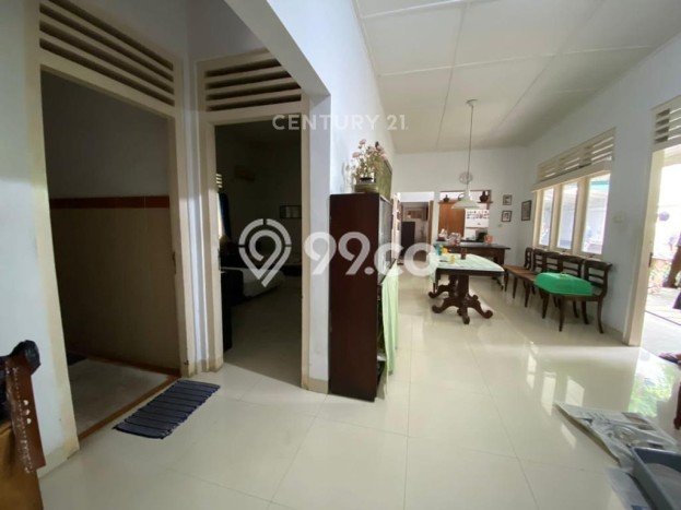 Rumah Mewah Dijual LT 984m2 di Kebayoran Baru, Jakarta Selatan Rumah Mewah Dijual LT 984m2 di Kebayoran Baru, Jakarta Selatan