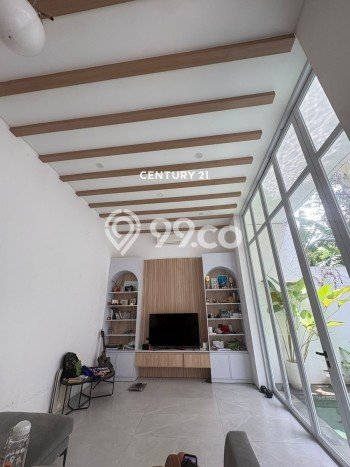 Ready to Use! Luxury House LT 150m2 Desain Modern di Pondok Pucung Ready to Use! Luxury House LT 150m2 Desain Modern di Pondok Pucung