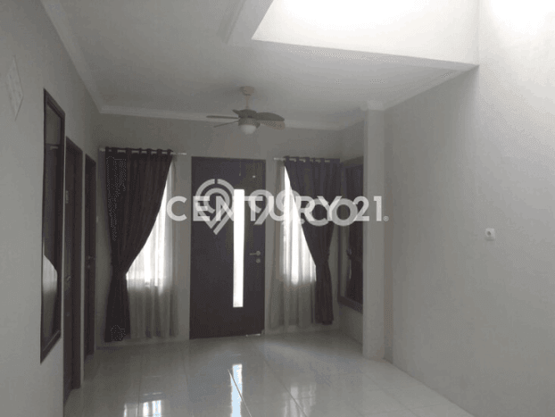 Rumah Strategis di Bintaro, Dekat Kawasan Bisnis, Tangerang Selatan - LT 90m² Rumah Strategis di Bintaro, Dekat Kawasan Bisnis, Tangerang Selatan - LT 90m²