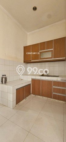 Disewakan! Rumah 4 Kamar Tidur &
3 Kamar Mandi di Sektor 9-Bintaro, Tangerang Selatan Disewakan! Rumah 4 Kamar Tidur &
3 Kamar Mandi di Sektor 9-Bintaro, Tangerang Selatan