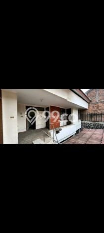 Dijual Rumah Luas Elegan Dengan View Eksklusif di Setiabudi, Jakarta Selatan Dijual Rumah Luas Elegan Dengan View Eksklusif di Setiabudi, Jakarta Selatan