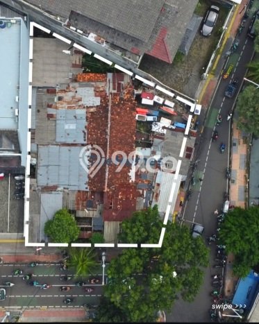 Siap Huni Rumah Mewah 4 Kamar di Tebet Dekat ke Mana Pun Siap Huni Rumah Mewah 4 Kamar di Tebet Dekat ke Mana Pun