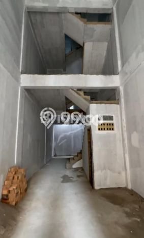Ruko Paling Dicari LB 245m2 Dijual di Medan Timur Ruko Paling Dicari LB 245m2 Dijual di Medan Timur