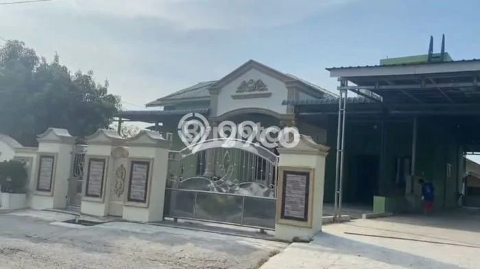 Dijual Cepat Rumah Bagus Siap Huni LB 180m2 di Medan Labuhan, Medan Dijual Cepat Rumah Bagus Siap Huni LB 180m2 di Medan Labuhan, Medan