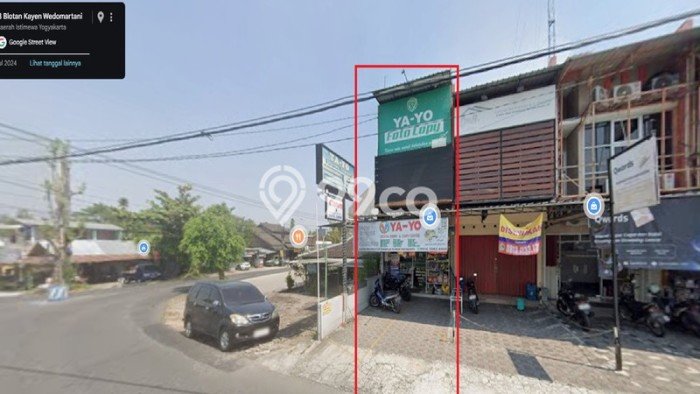 Area Ramai! Ruko Dijual di Ngemplak untuk Bisnis Luas Bangunan 80m2 Area Ramai! Ruko Dijual di Ngemplak untuk Bisnis Luas Bangunan 80m2