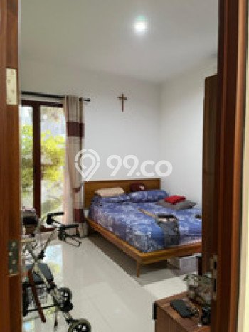 Jual Rumah Luas Elegan Dengan View Eksklusif di Condong Catur, Sleman Jual Rumah Luas Elegan Dengan View Eksklusif di Condong Catur, Sleman