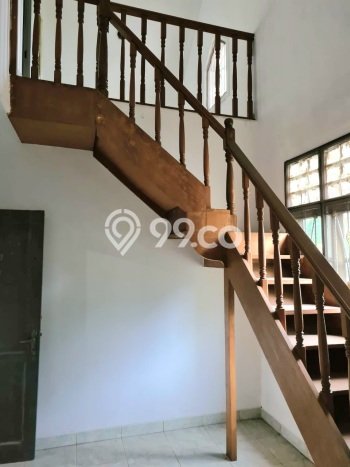For Sale! Luxury House LT 204m2 Desain Elegan di Taman Palem For Sale! Luxury House LT 204m2 Desain Elegan di Taman Palem