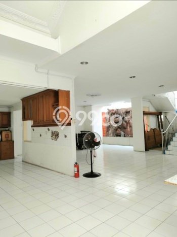 Rumah Mewah LB 624m2 Siap Huni Desain Elegan di Citra Garden, Jakarta Barat Rumah Mewah LB 624m2 Siap Huni Desain Elegan di Citra Garden, Jakarta Barat