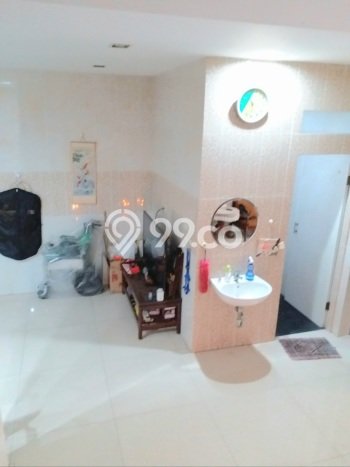 Rumah Modern 6 KT di Taman Palem Jakarta Barat Semi Furnished Rumah Modern 6 KT di Taman Palem Jakarta Barat Semi Furnished