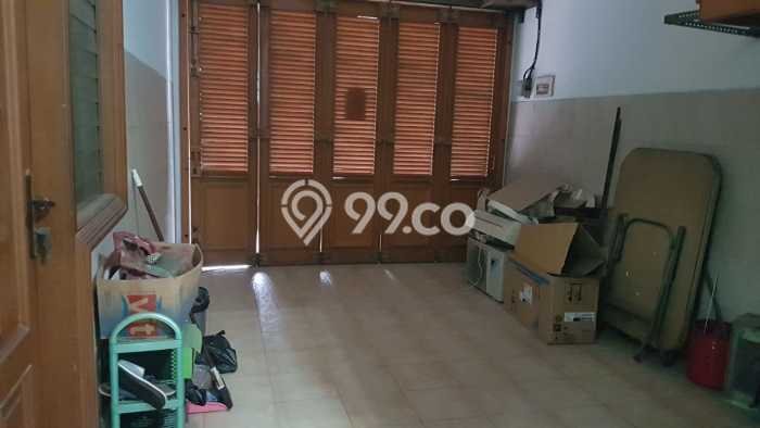 Jual Rumah Luas Megah Dengan View Cantik di Taman Surya, Jakarta Barat Jual Rumah Luas Megah Dengan View Cantik di Taman Surya, Jakarta Barat