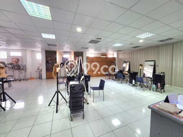 Area Ramai! Kantor Dijual di Menteng untuk Bisnis Luas Bangunan 2402m2 Area Ramai! Kantor Dijual di Menteng untuk Bisnis Luas Bangunan 2402m2