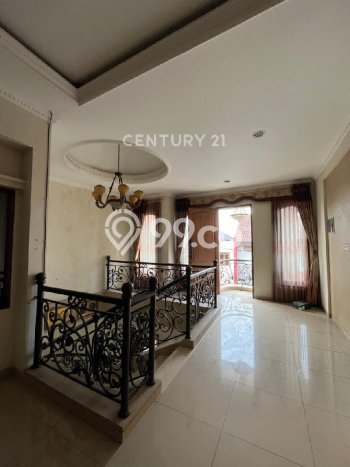Ready to Use! Luxury House LT 119m2 Desain Modern di Intercon Ready to Use! Luxury House LT 119m2 Desain Modern di Intercon