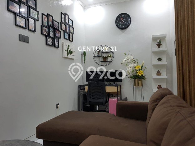 For Sale Rumah 3 Kamar Lokasi Ideal Bagus dan Strategis di Cilandak For Sale Rumah 3 Kamar Lokasi Ideal Bagus dan Strategis di Cilandak