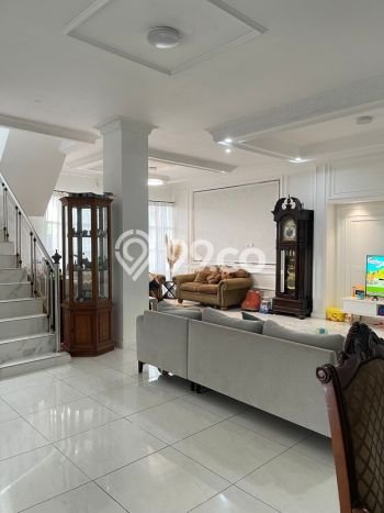 For Sale Rumah Mewah Exclusive di Duren Sawit, Jakarta Timur For Sale Rumah Mewah Exclusive di Duren Sawit, Jakarta Timur