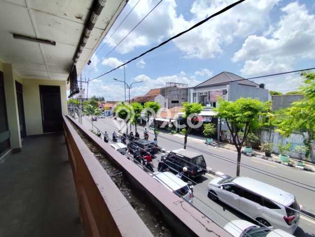 Ruko Lokasi Premium Kawasan Wirobrajan, Luas 441m², Jalan Utama Ruko Lokasi Premium Kawasan Wirobrajan, Luas 441m², Jalan Utama