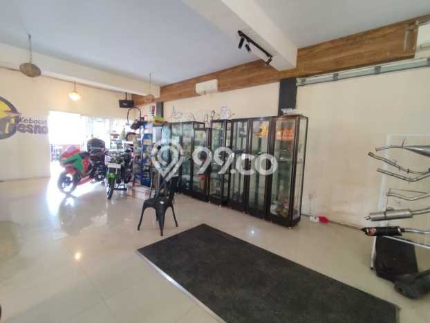 Disewakan Ruko di Kawasan Ramai Caturtunggal Luas 240m2 Disewakan Ruko di Kawasan Ramai Caturtunggal Luas 240m2
