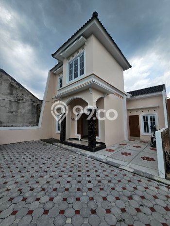 Dijual Rumah 3 Kamar Lokasi Ideal Nyaman dan Strategis di Banguntapan Dijual Rumah 3 Kamar Lokasi Ideal Nyaman dan Strategis di Banguntapan