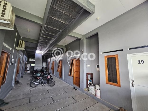 Rumah Kost untuk Dijual di Banguntapan dengan 12 KT, 12 KM, Luas 200m2 Rumah Kost untuk Dijual di Banguntapan dengan 12 KT, 12 KM, Luas 200m2