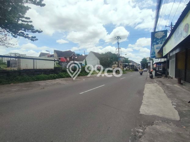 Disewakan Tanah Lokasi Strategis di Depok Sleman 1309m2 Disewakan Tanah Lokasi Strategis di Depok Sleman 1309m2