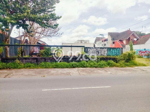 Disewakan Tanah Lokasi Strategis di Depok Sleman 1309m2 Disewakan Tanah Lokasi Strategis di Depok Sleman 1309m2