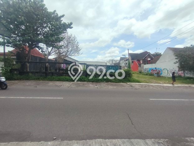 Disewakan Tanah Lokasi Strategis di Depok Sleman 1309m2 Disewakan Tanah Lokasi Strategis di Depok Sleman 1309m2