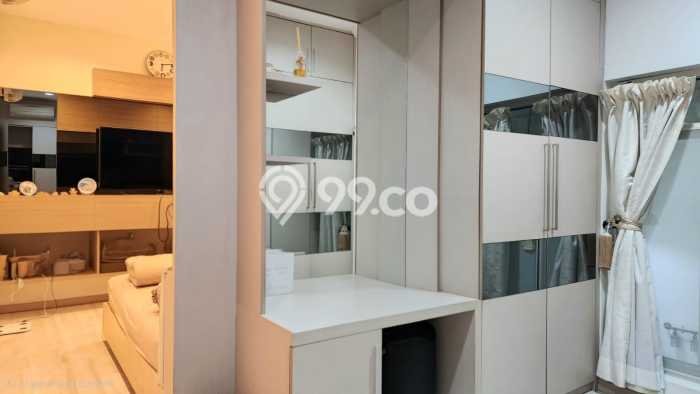 Hunian Mewah LB 380m2 Siap Pakai Desain Elegan di Alam Sutera, Tangerang Hunian Mewah LB 380m2 Siap Pakai Desain Elegan di Alam Sutera, Tangerang