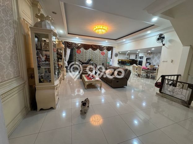Rumah Elit LB 350m2 Siap Pakai Desain Elegan di Pantai Indah Kapuk, Jakarta Utara Rumah Elit LB 350m2 Siap Pakai Desain Elegan di Pantai Indah Kapuk, Jakarta Utara