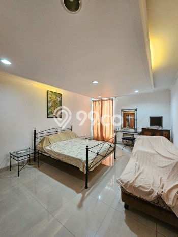 Rumah Mewah LB 520m2 Siap Huni Desain Elegan di Kemang, Jakarta Selatan Rumah Mewah LB 520m2 Siap Huni Desain Elegan di Kemang, Jakarta Selatan