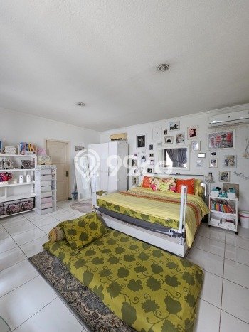 Rumah Mewah LB 520m2 Siap Huni Desain Elegan di Kemang, Jakarta Selatan Rumah Mewah LB 520m2 Siap Huni Desain Elegan di Kemang, Jakarta Selatan