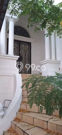 For Sale! Premium House LT 160m2 Desain Elegan di Pantai Indah Kapuk For Sale! Premium House LT 160m2 Desain Elegan di Pantai Indah Kapuk