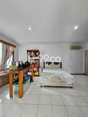 Rumah Mewah LB 520m2 Siap Huni Desain Elegan di Kemang, Jakarta Selatan Rumah Mewah LB 520m2 Siap Huni Desain Elegan di Kemang, Jakarta Selatan