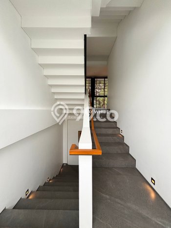 Dijual Rumah Mewah Exclusive di Kebayoran Baru, Jakarta Selatan Dijual Rumah Mewah Exclusive di Kebayoran Baru, Jakarta Selatan