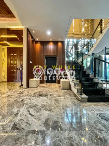 Dijual Hunian Mewah dengan Fasilitas Sekitar Lengkap di Kebayoran Baru, Jakarta Selatan Dijual Hunian Mewah dengan Fasilitas Sekitar Lengkap di Kebayoran Baru, Jakarta Selatan