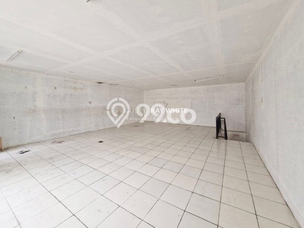 Ruko Kawasan , Luas 126m2m², For Rent, Area Bisnis, Siap Untuk Dihuni Ruko Kawasan , Luas 126m2m², For Rent, Area Bisnis, Siap Untuk Dihuni