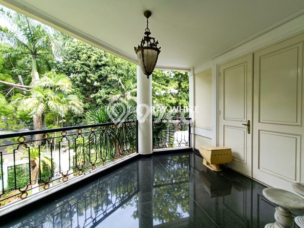 For Sale Rumah Mewah Exclusive di Kebayoran Baru, Jakarta Selatan For Sale Rumah Mewah Exclusive di Kebayoran Baru, Jakarta Selatan