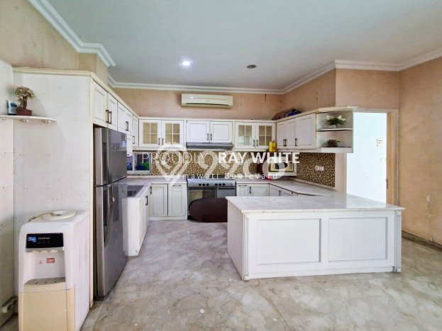 Dijual Rumah Mewah Exclusive di Kebayoran Baru, Jakarta Selatan Dijual Rumah Mewah Exclusive di Kebayoran Baru, Jakarta Selatan