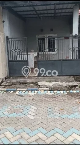 PRIME LOCATION! Rumah Berkembang di Sidoarjo, LT 112m2m² LB 50m2m² PRIME LOCATION! Rumah Berkembang di Sidoarjo, LT 112m2m² LB 50m2m²