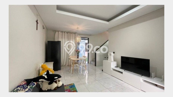 Rumah Luxury Modern Tanpa Renovasi di Kota Baru Parahyangan Bandung Rumah Luxury Modern Tanpa Renovasi di Kota Baru Parahyangan Bandung