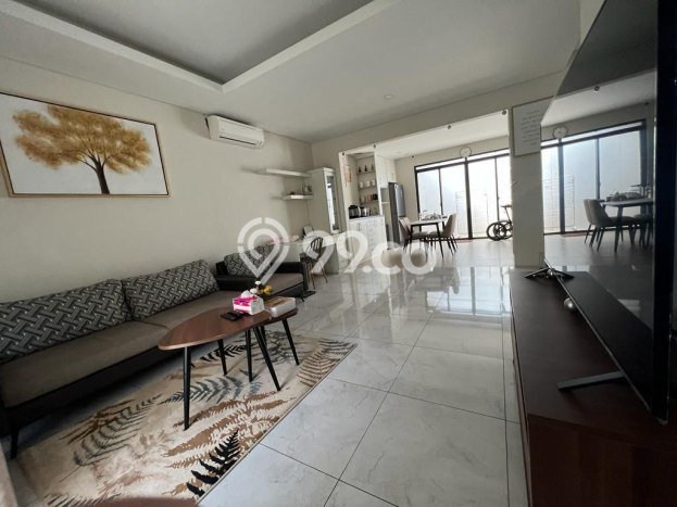 Rumah Mewah LB 144m2 Siap Huni Desain Elegan di Kota Baru Parahyangan, Bandung Rumah Mewah LB 144m2 Siap Huni Desain Elegan di Kota Baru Parahyangan, Bandung