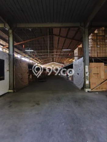 Area Ramai! Gudang Dijual di Rancasari untuk Bisnis Luas Bangunan 630m2 Area Ramai! Gudang Dijual di Rancasari untuk Bisnis Luas Bangunan 630m2