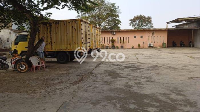 Unit Gudang Dijual di Bandung LT 8500m2 & LB 4000m2 Unit Gudang Dijual di Bandung LT 8500m2 & LB 4000m2