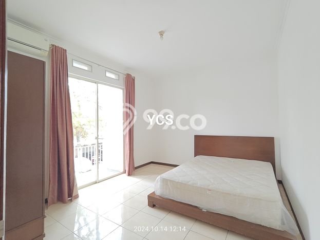 Jarang Ada! Rumah Sewa 4 Kamar Nyaman Siap Huni Kota Baru Parahyangan Jarang Ada! Rumah Sewa 4 Kamar Nyaman Siap Huni Kota Baru Parahyangan