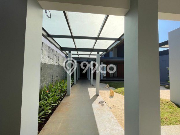 Ready to Use! Premium House LT 680m2 Desain Elegan di Kota Baru Parahyangan Ready to Use! Premium House LT 680m2 Desain Elegan di Kota Baru Parahyangan