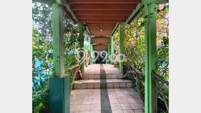 LOKASI TERBAIK! Hotel di , Luas 2000m2m², Jalan Utama LOKASI TERBAIK! Hotel di , Luas 2000m2m², Jalan Utama