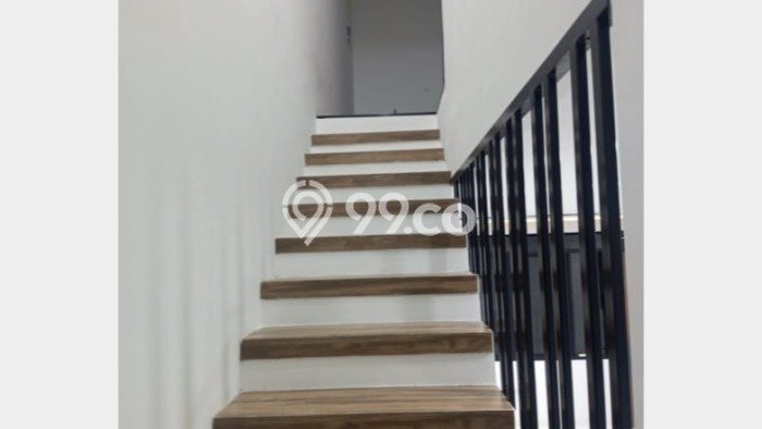 Jual Rumah Strategis Bagus Punya 3 KT di Bojongloa Kidul Bandung SHM Jual Rumah Strategis Bagus Punya 3 KT di Bojongloa Kidul Bandung SHM