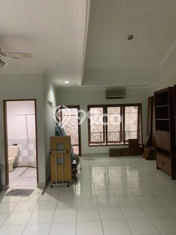 Dijual Rumah Luas Elegan Dengan View Cantik di Kembangan Baru, Jakarta Barat Dijual Rumah Luas Elegan Dengan View Cantik di Kembangan Baru, Jakarta Barat